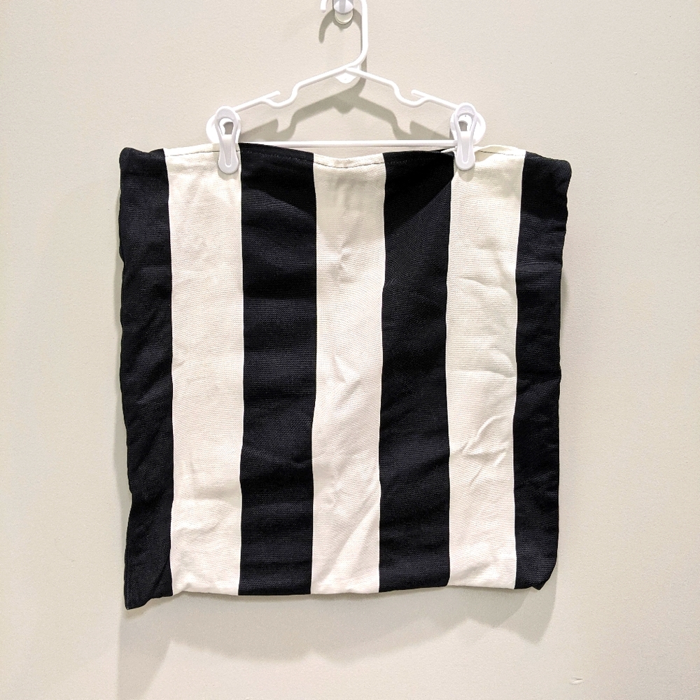 Ikea Black & White Pillow Cushion Cover/Sham
